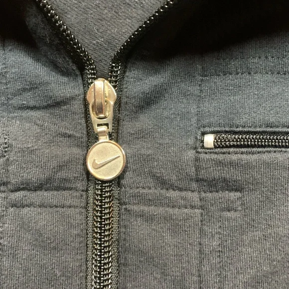 Vintage Y2K Black cropped Nike cropped zip up top sz S - Picture 4 of 14